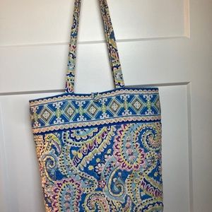 Vera Bradley tote